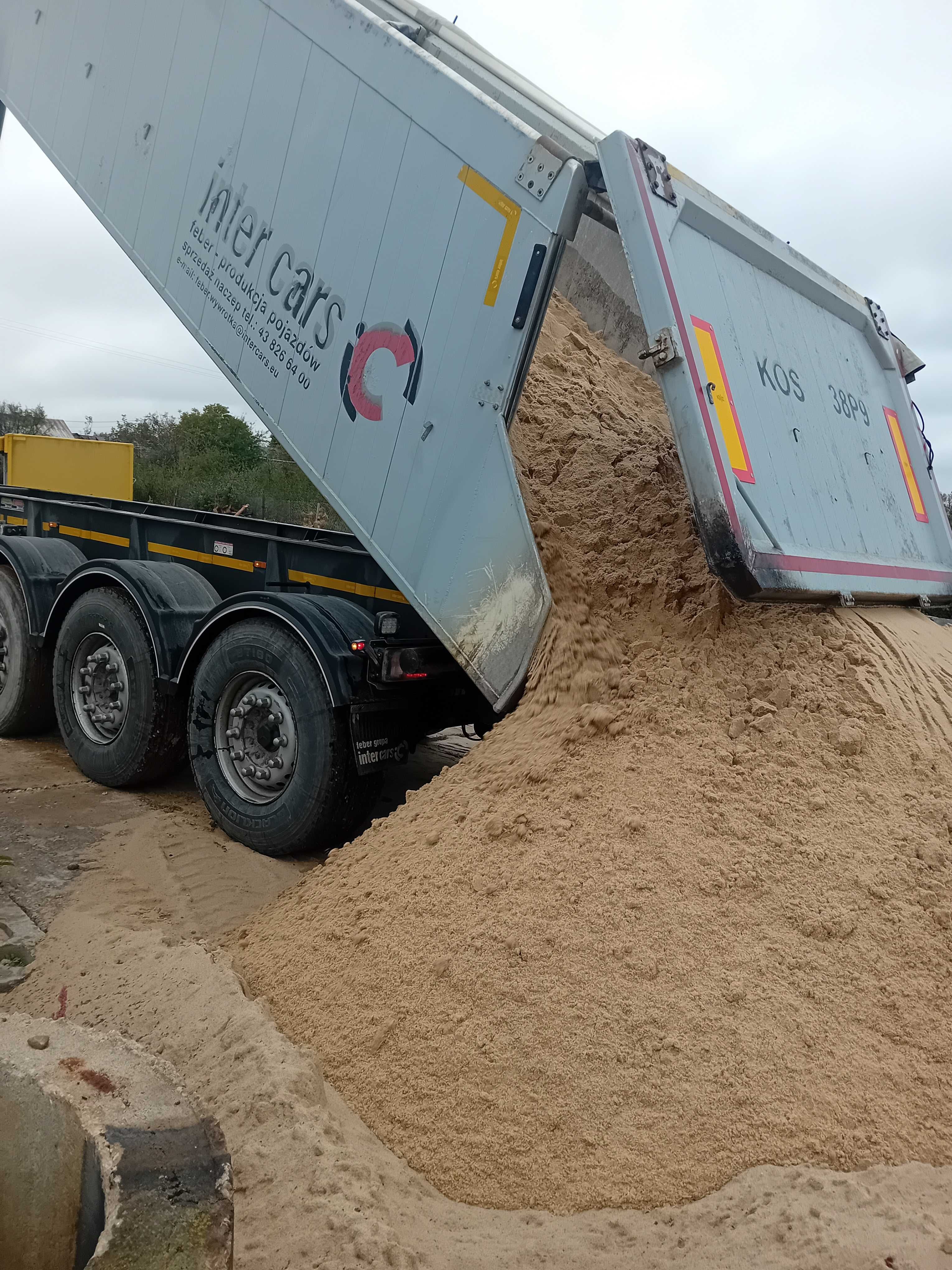 Usługi transportowe wywrotka z Hds