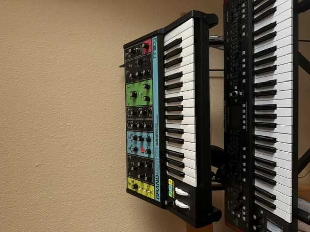 Moog Grandmother Semi-Modularny Syntezator Analogowy