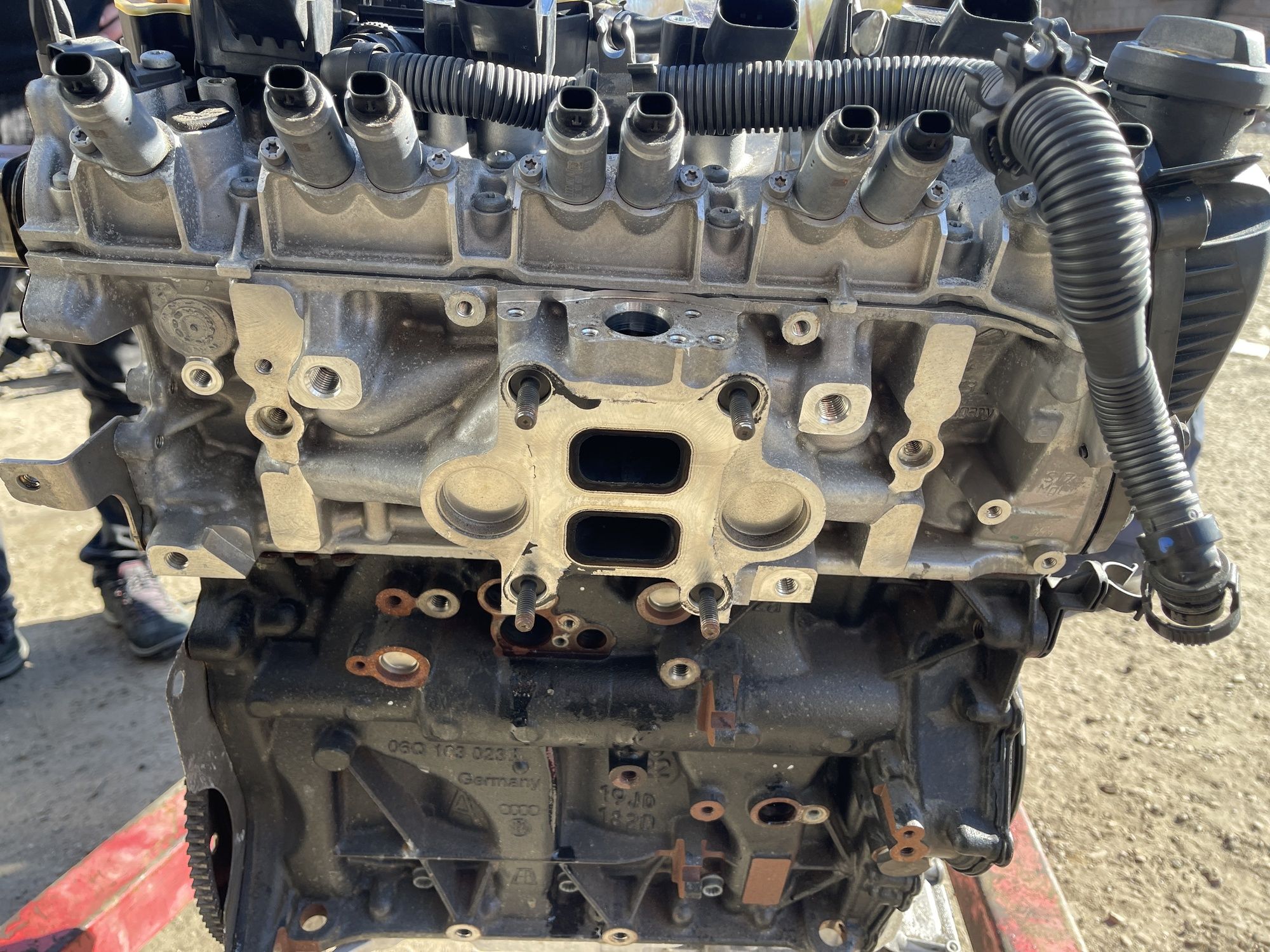 Двигун 2.0 TFSI DPA 23 тис.миль AUDI A4 06N100033A 2016-2022
