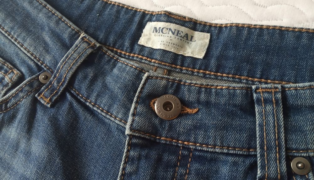 Jeansy McNeal 32x32 Levis