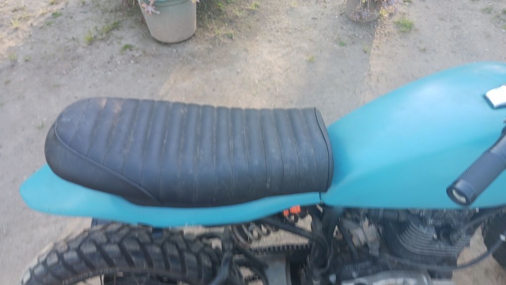 Yamaha sr 125cc café racer
