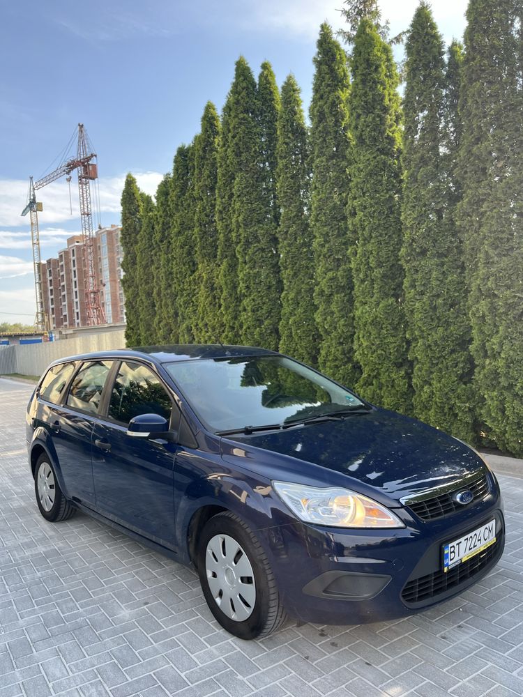Продам ford fokus !
