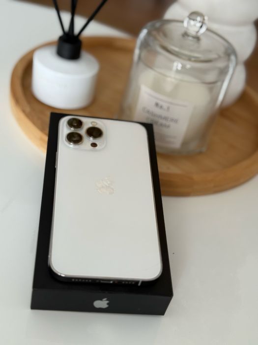 Iphone 13 pro max 128 GB stan idealny pudelko zestaw 6 etui