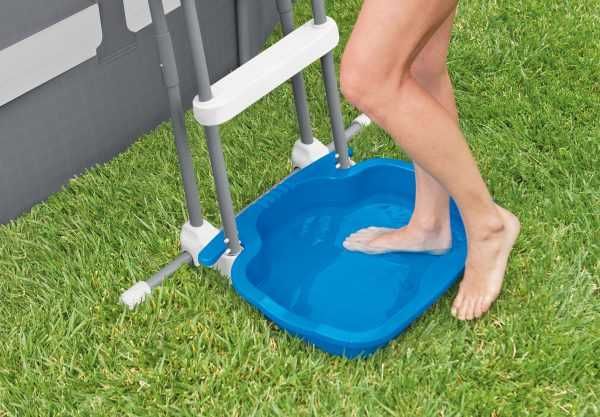 Oczyszczacz miska do opłukiwania stóp do basenu Intex 29080