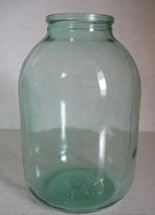 Банка скляна 3 л б/в