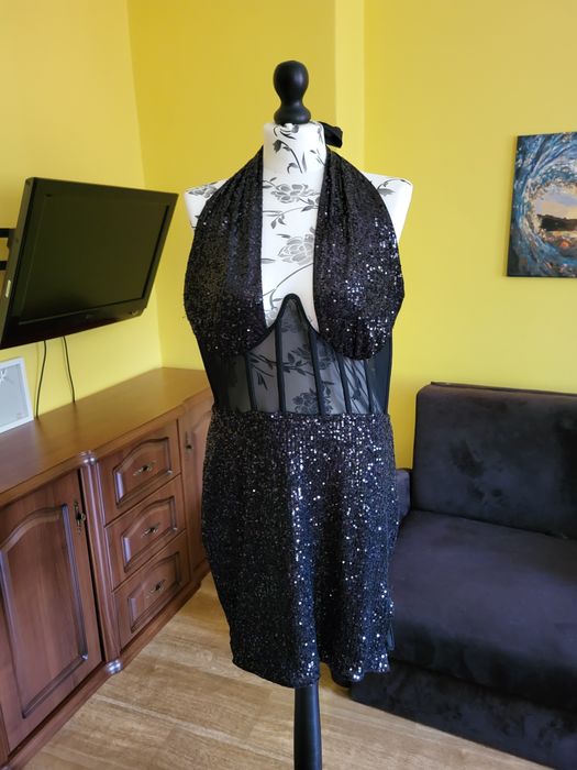 Nowa cekinowa sukienka imprezowa
