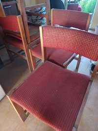 Krzesla NYSA drewniane czerwone tapicerowane PRL