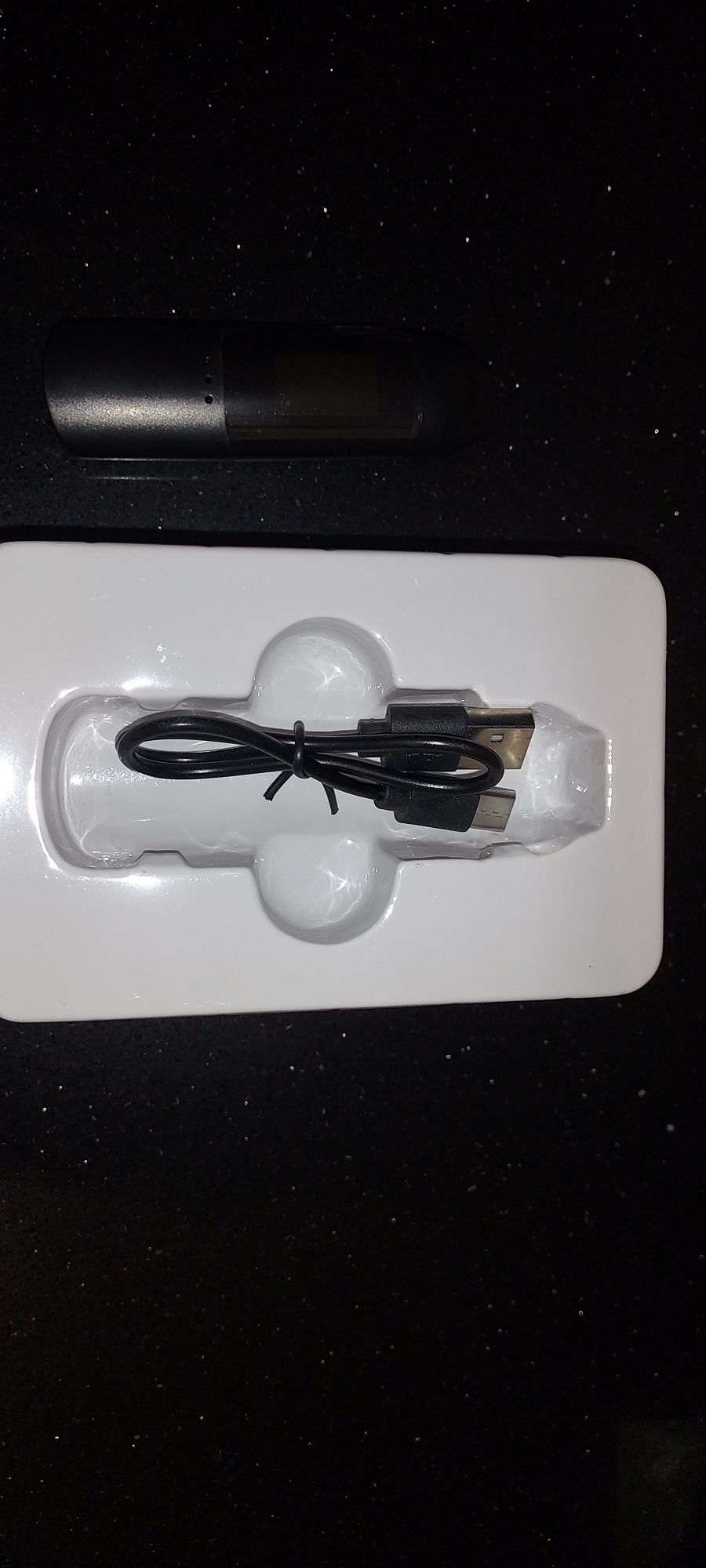 Alkomat bezdotykowy cyfrowy wyświetlanie i diody LED tester alko.