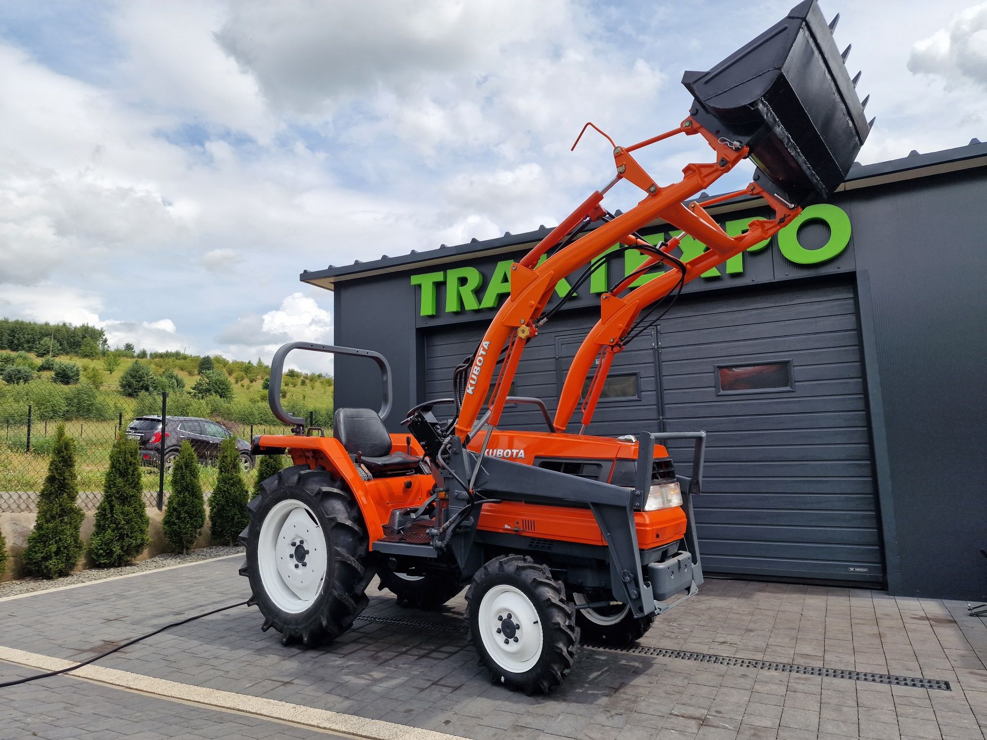 Mini traktor Kubota GL23,ładowacz czołowy,4x4,japoński traktorek