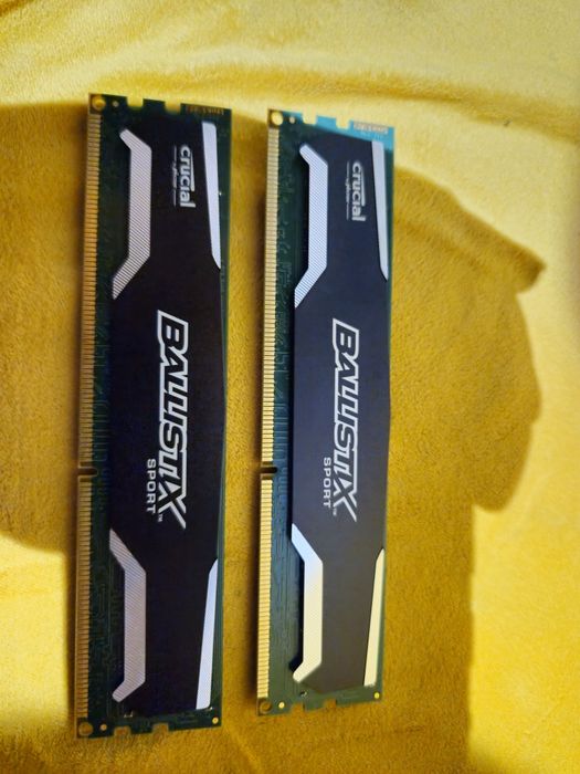 Procesor i5 4690K 3.5ghz  + pamięć RAM 16gb ddr3 1600mhz ( 2x8 )