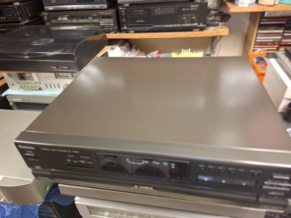 Zmieniarka Technics SL-PD887