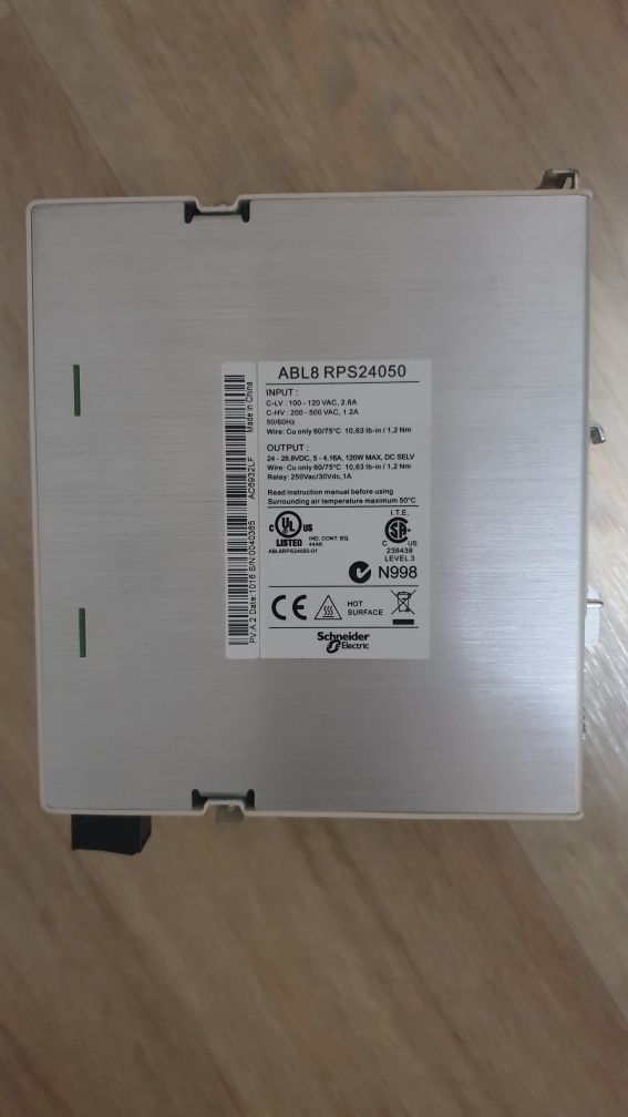 Schneider Electric  220/24 VDC Блок питания , преобразователь