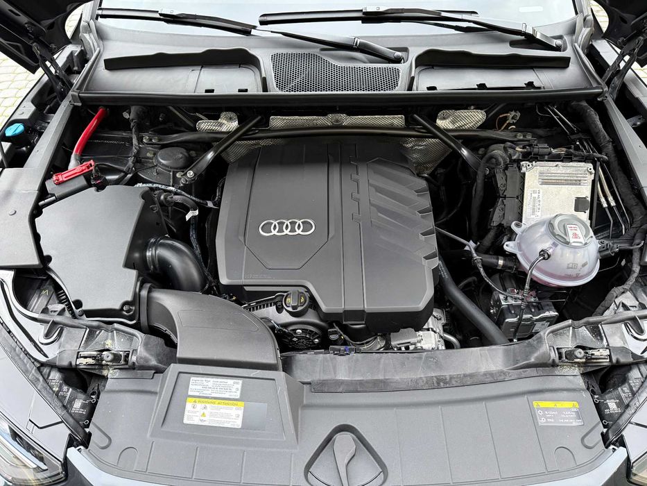 Audi Q5 2024   45 TFSI MHEV S-tronic