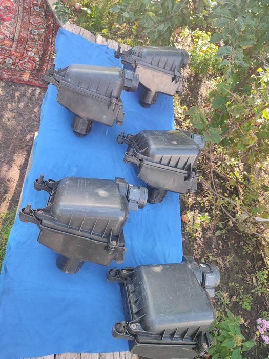 Корпус воздушного фильтра с ДМРВ ВАЗ 2104-2107