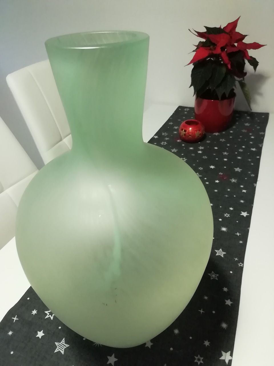 Szklany wazon-butla podłogowy