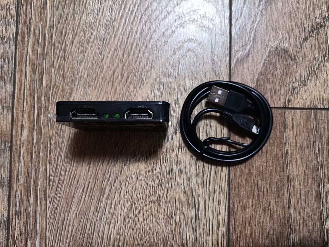 Активний HDMI сплітер