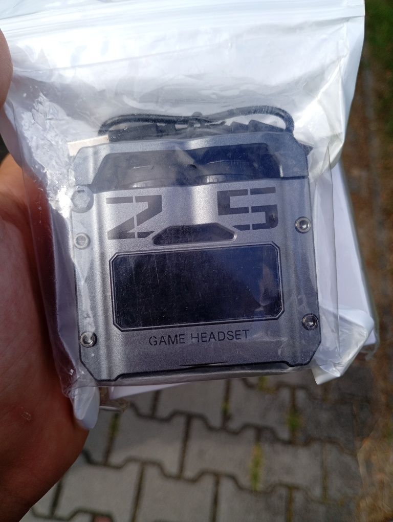 Sprzedam suchawki na Bluetooth i SmartWatch