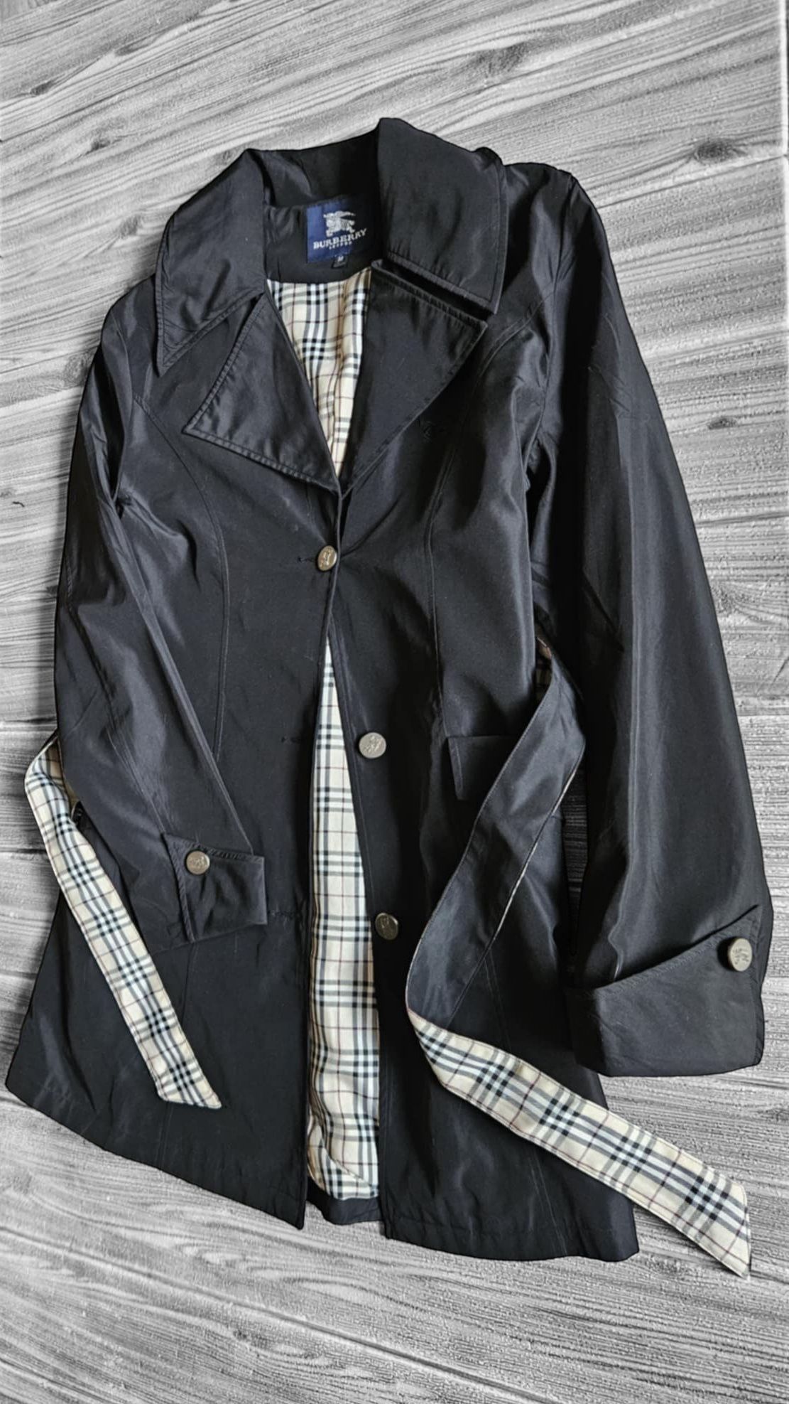 Stylowy płaszcz męski Burberry czarny trencz przejściowy wiosenny S