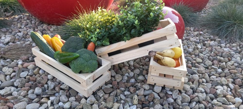 Skrzynka drewniana skrzyneczka na warzywa owoce rabatka skrzynia
