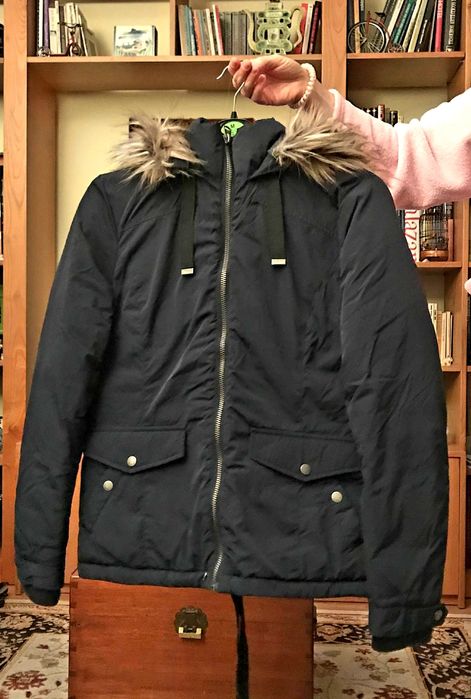 Anoraque Kispo azul escuro, com capuz - Tam S, ou 13/14 anos