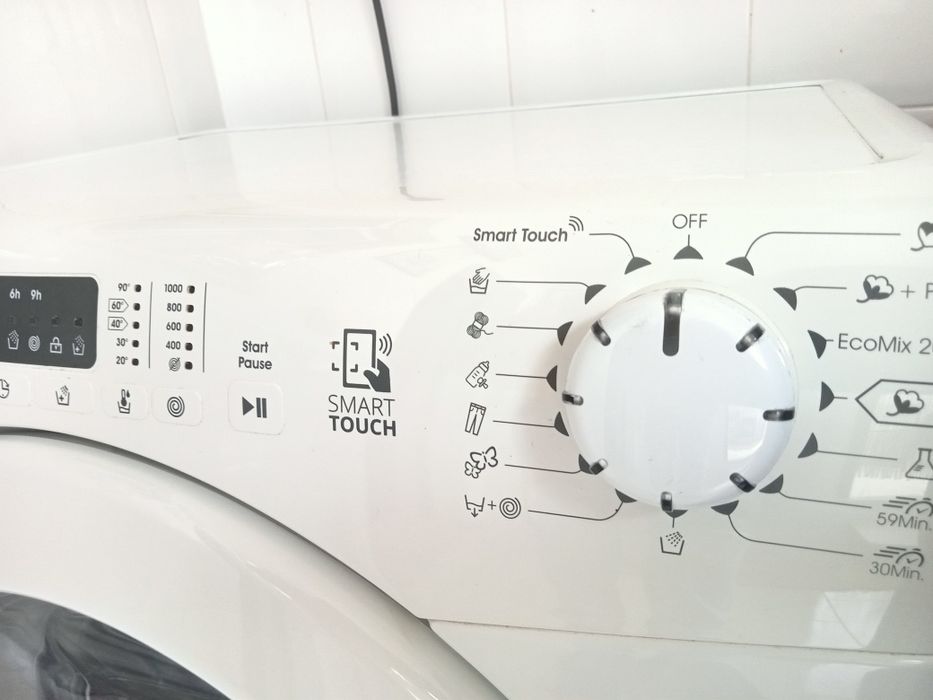 Máquina de lavar roupa Candy Smart Touch 7 kg