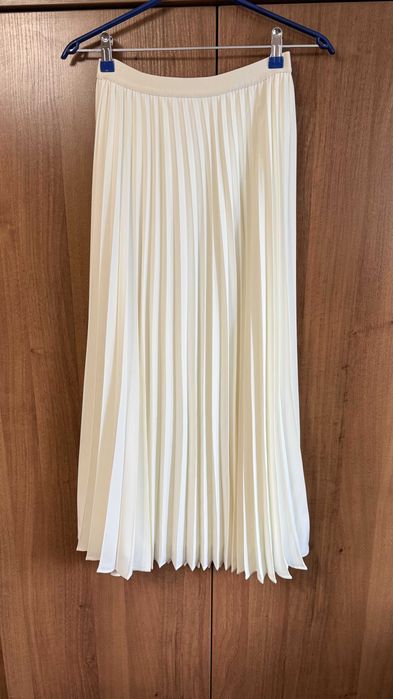 Плісирована спідниця, молочна, Zara