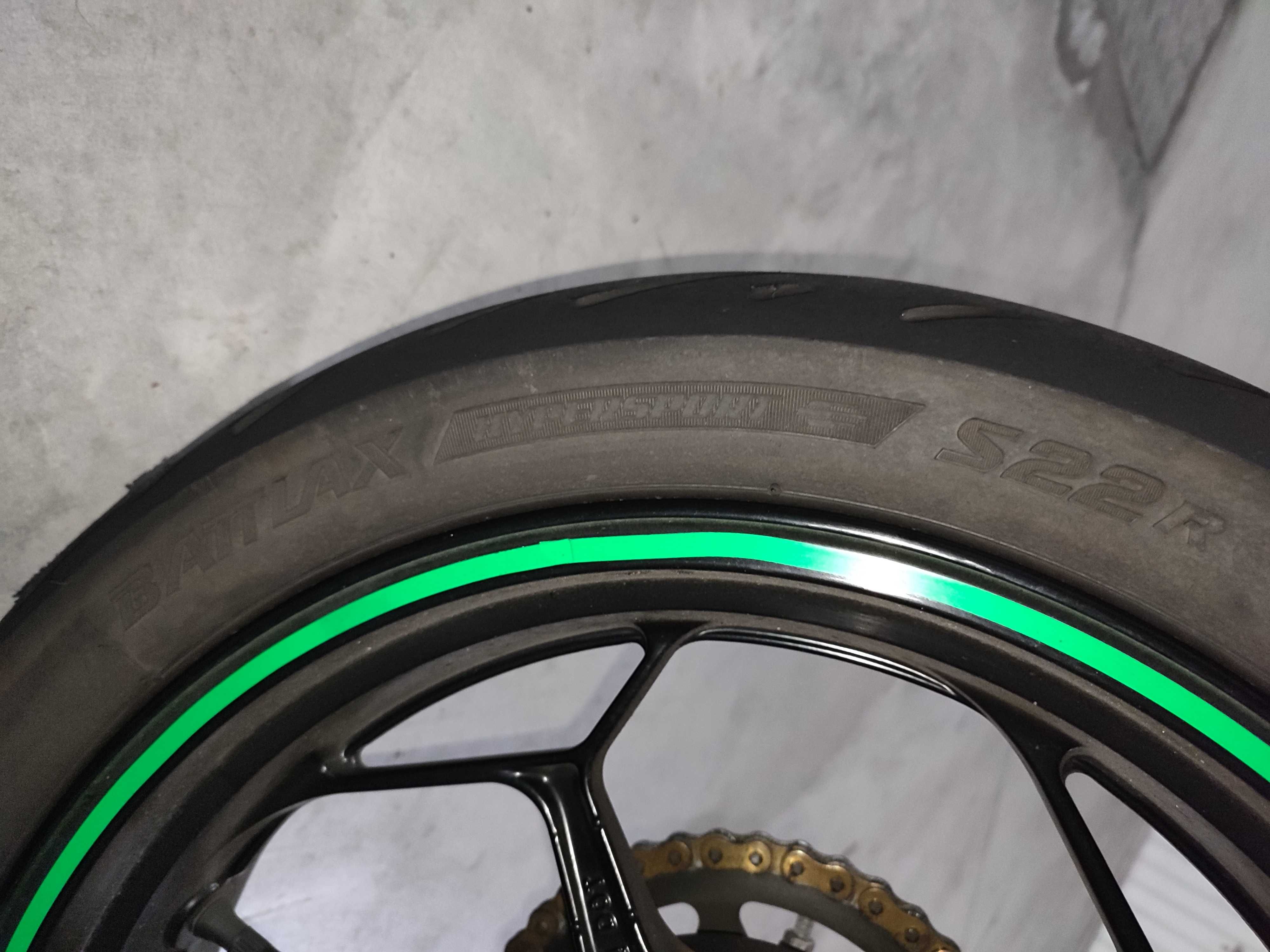 Kawasaki ninja 300 abs