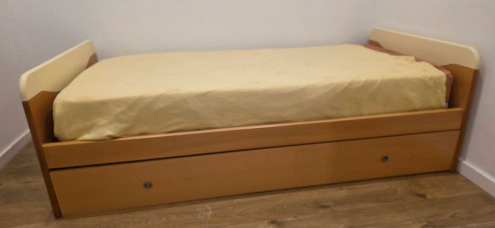 Cama madeira c/ gavetão 90x200