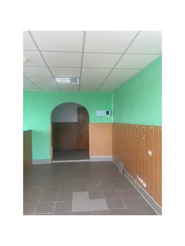 ПРОДАЖ - Адміністративне приміщення, 200,6 кв.м. смт. Нова Ушиця