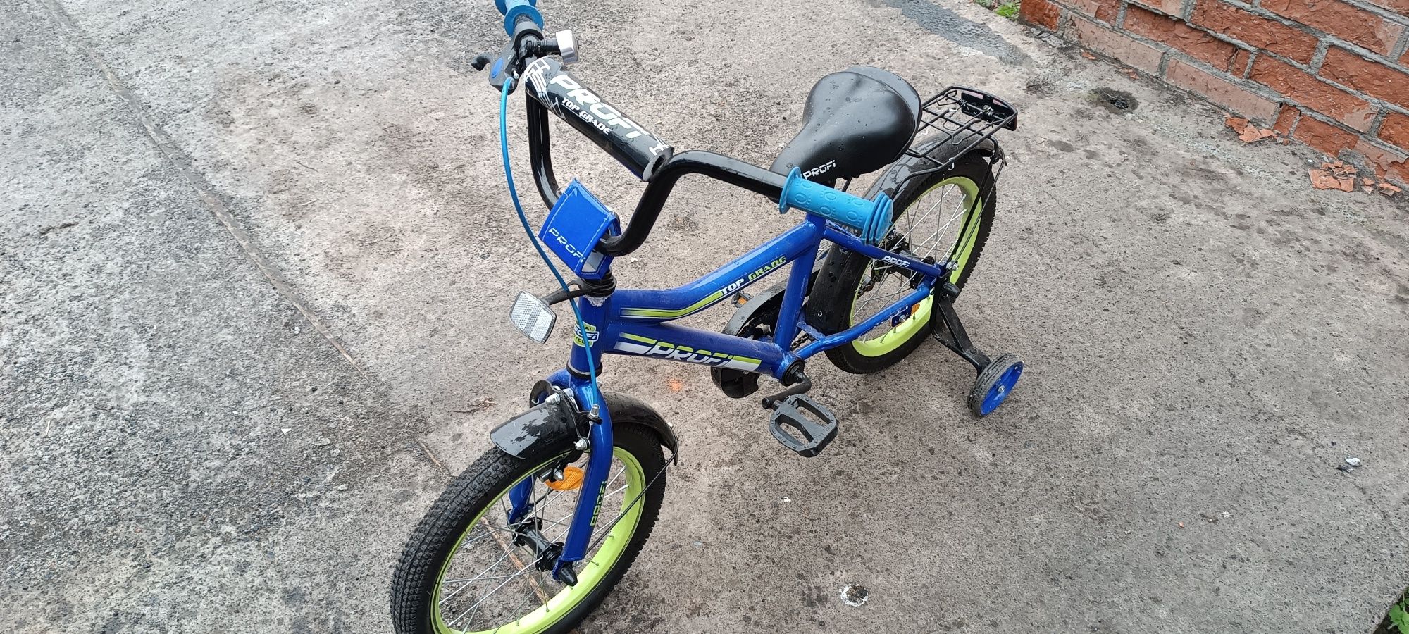Продам детский велосипед 3-6лет