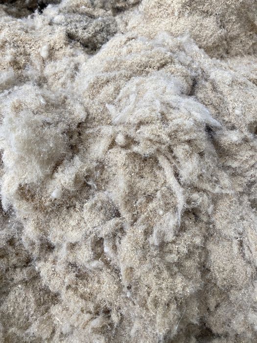 nawóz z wełna owcza do szklarni eko zamiast gnoju obornik uprawa