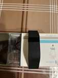 Продам фитнес Трекер fitbit HR