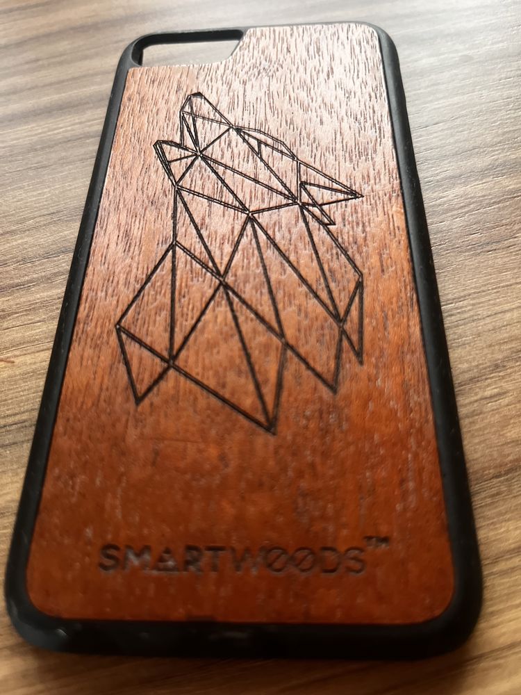 Etui wilk iphone Apple etui drewniane
