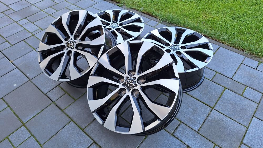 Oryginalne Nowe Alufelgi 5x114,3 R17 Renault Megane Dacia Toyota Nissa