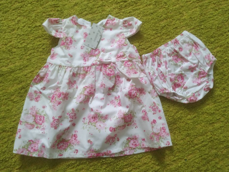 Vestido 6 meses - Novo - oferta portes