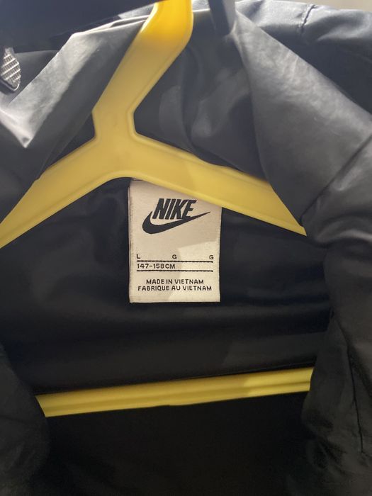 Casaco de rapaz usado como novo em bom estado e quentinho de bom mater