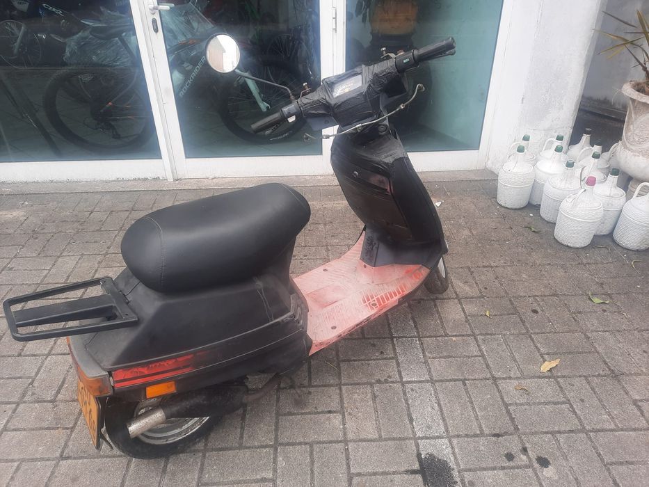 Vendo mota Peugeot