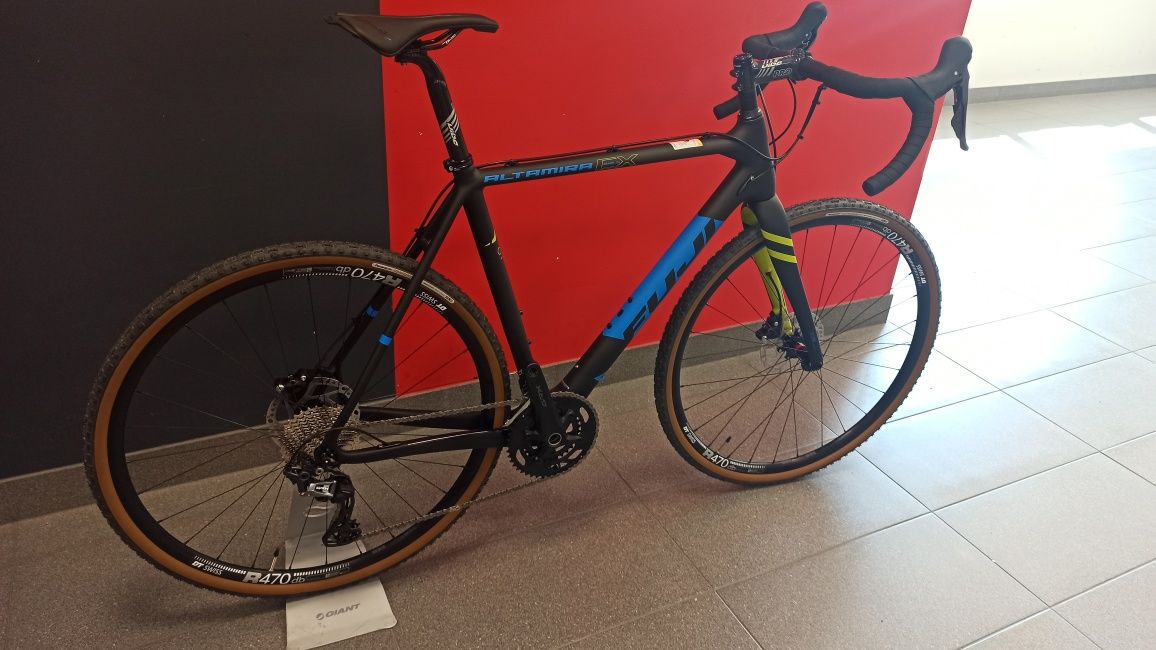 Nowy gravel przełaj FUJI ALTAMIRA CX 1.5 GRX rozm. 56 carbon