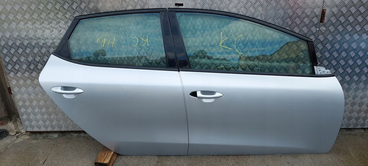 Drzwi Prawe Tylne KIA Ceed HB 12-18 lak: KC