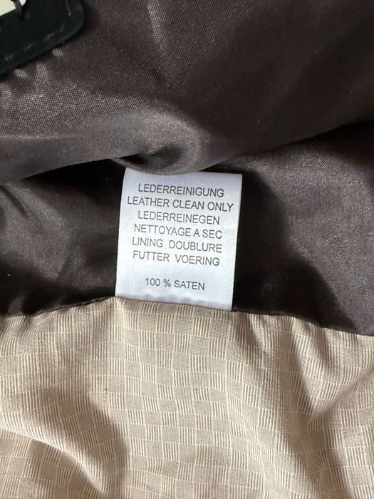 Натуральна шкіряна чоловіча куртка з сатиновим підкладом