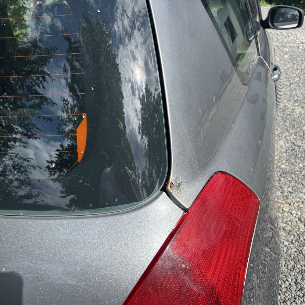 Suzuki swift 2007 1,3 benzyna do poprawek okazja