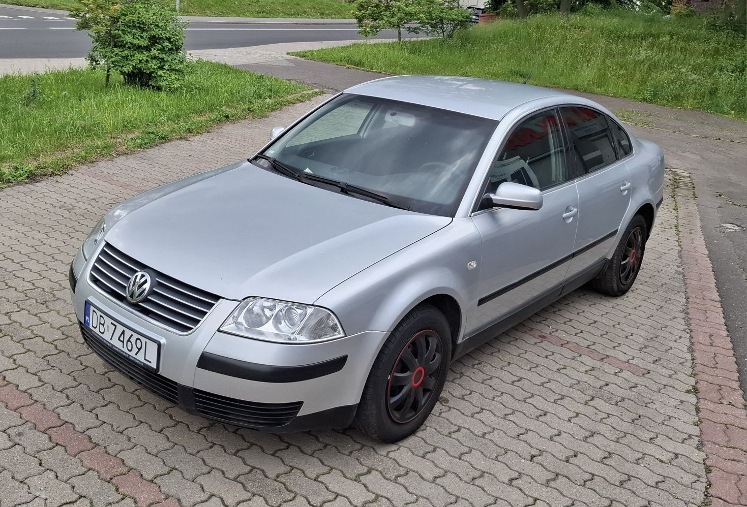 VW Passat B5 Fl Sedan 1.6 Benzyna 102km Klima Hak Stan B.DB