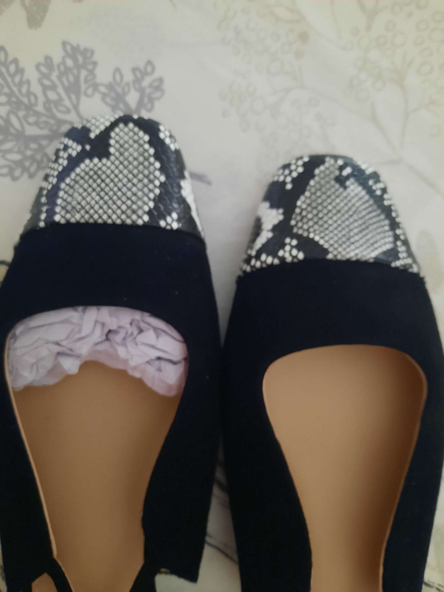 Vendo  sapatos  por estrear