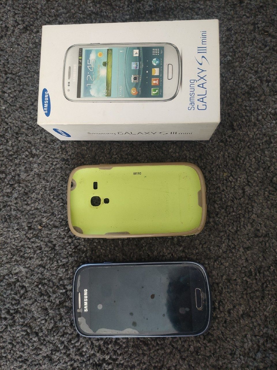 Samsung Galaxy S3 mini (GT-I8190)