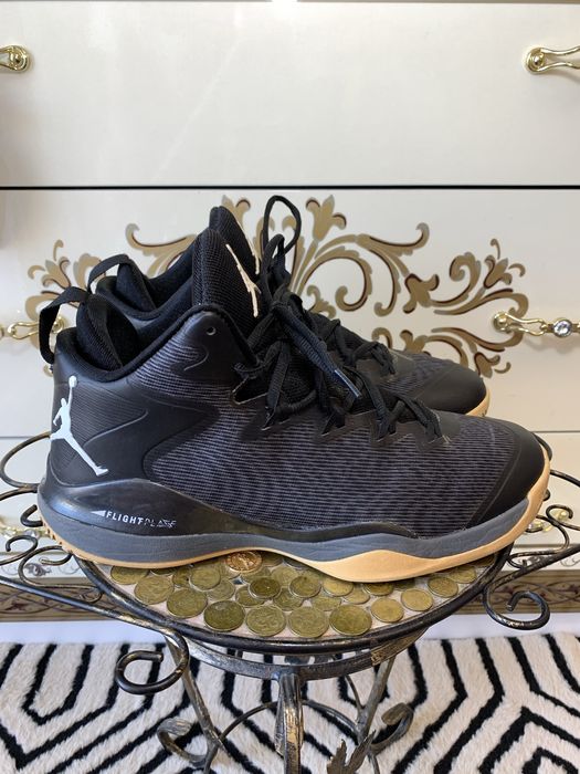 Черные высокие кеды кроссы кроссовки nike air jordan super fly 44