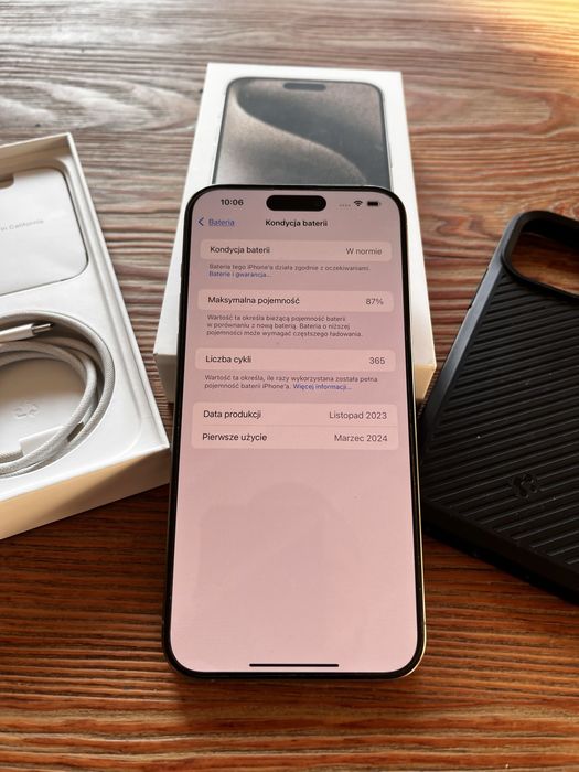 Iphone 15 PRO MAX 256GB* stan jak nowy * bateria 87% *obudowa+szkło