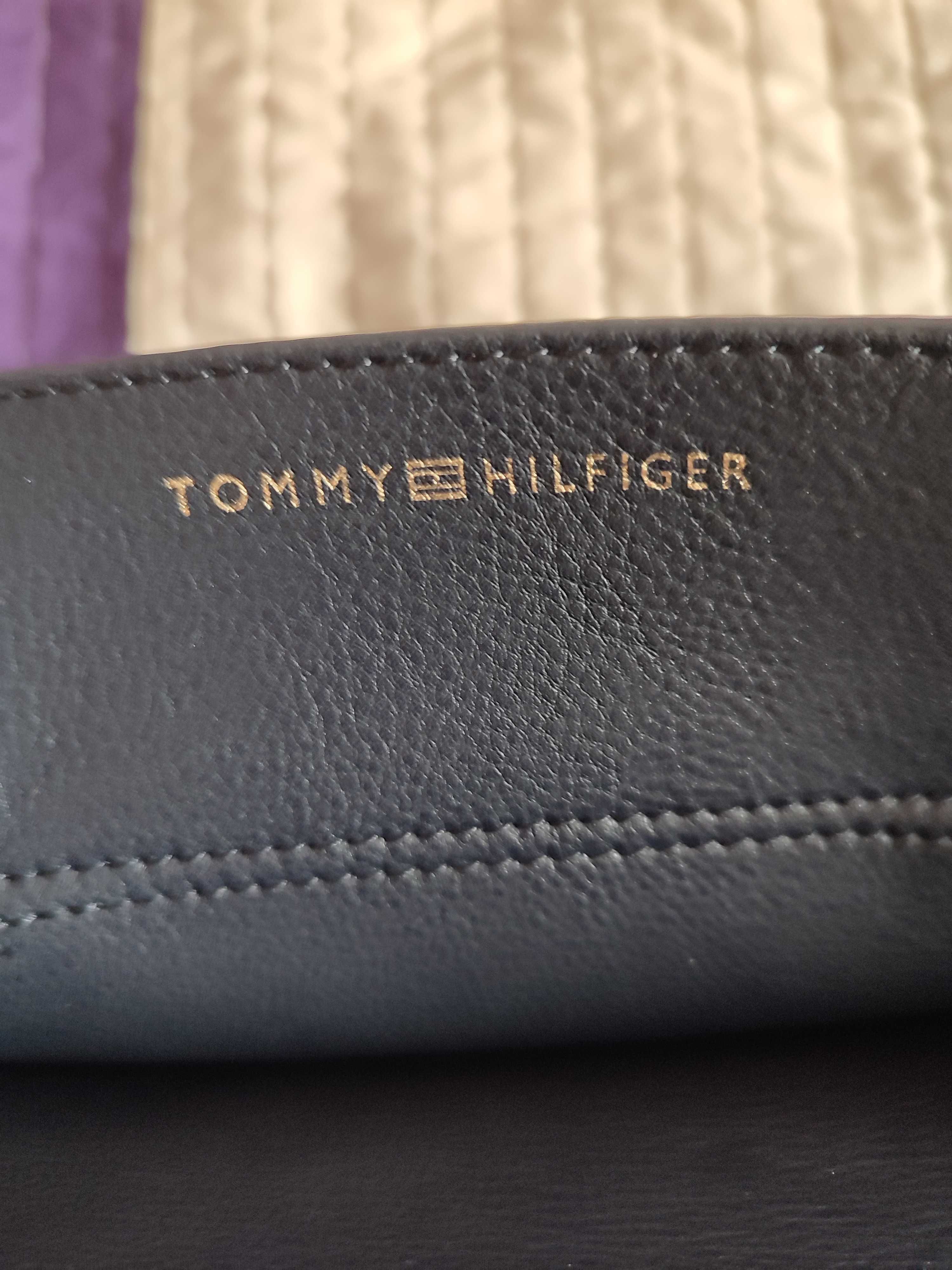 Сумка жіноча чорна Tommy Hilfiger, оригінал, шкіра.