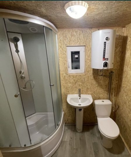 Продам бытовку / вагончик (утепленная, готова к проживанию)