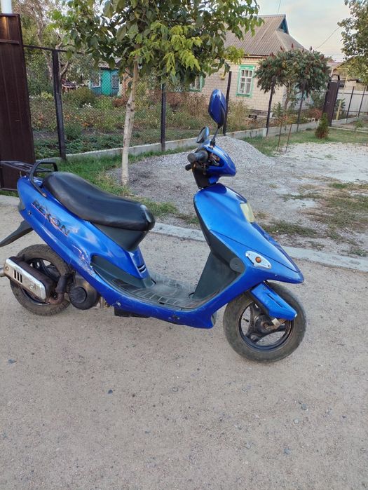 Продам скутер Rexon