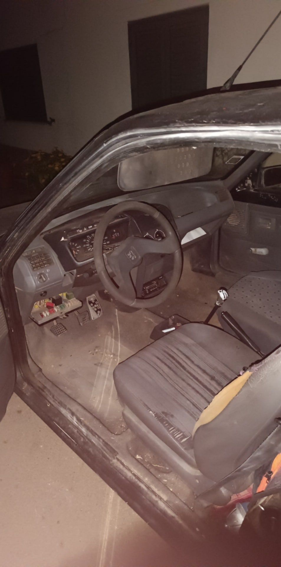 Vendo Peugeot 205 1.8d xad